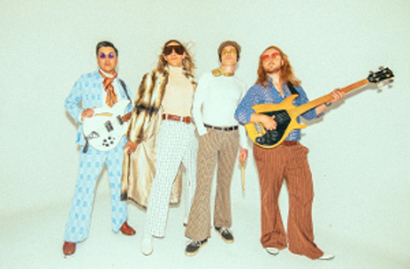 Slowly Slowly Announce Double LP Collection 'Race Car Blues Extended Edition' Image