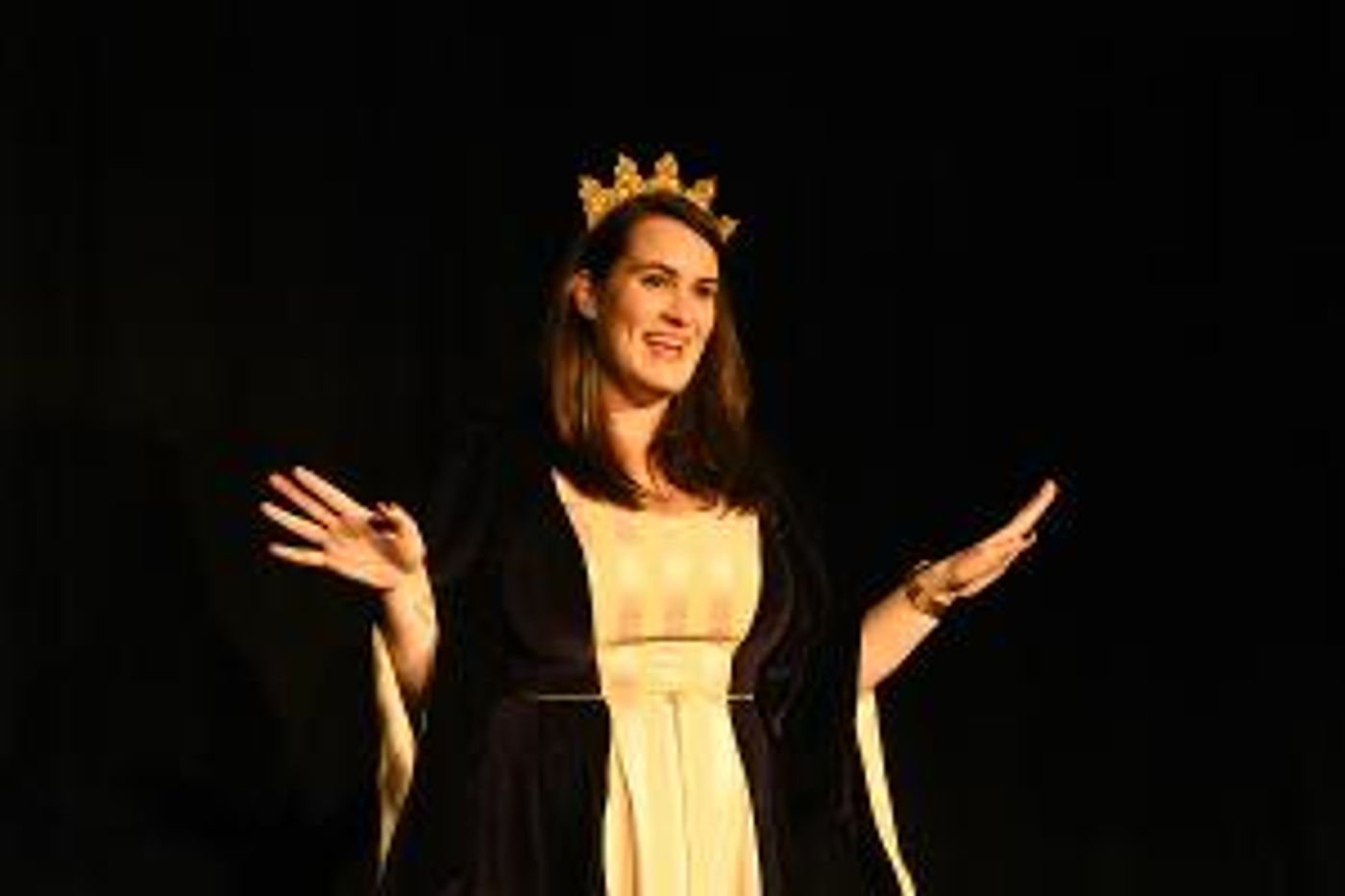 Gillian English Returns To MICF With SHE WOLF  Image