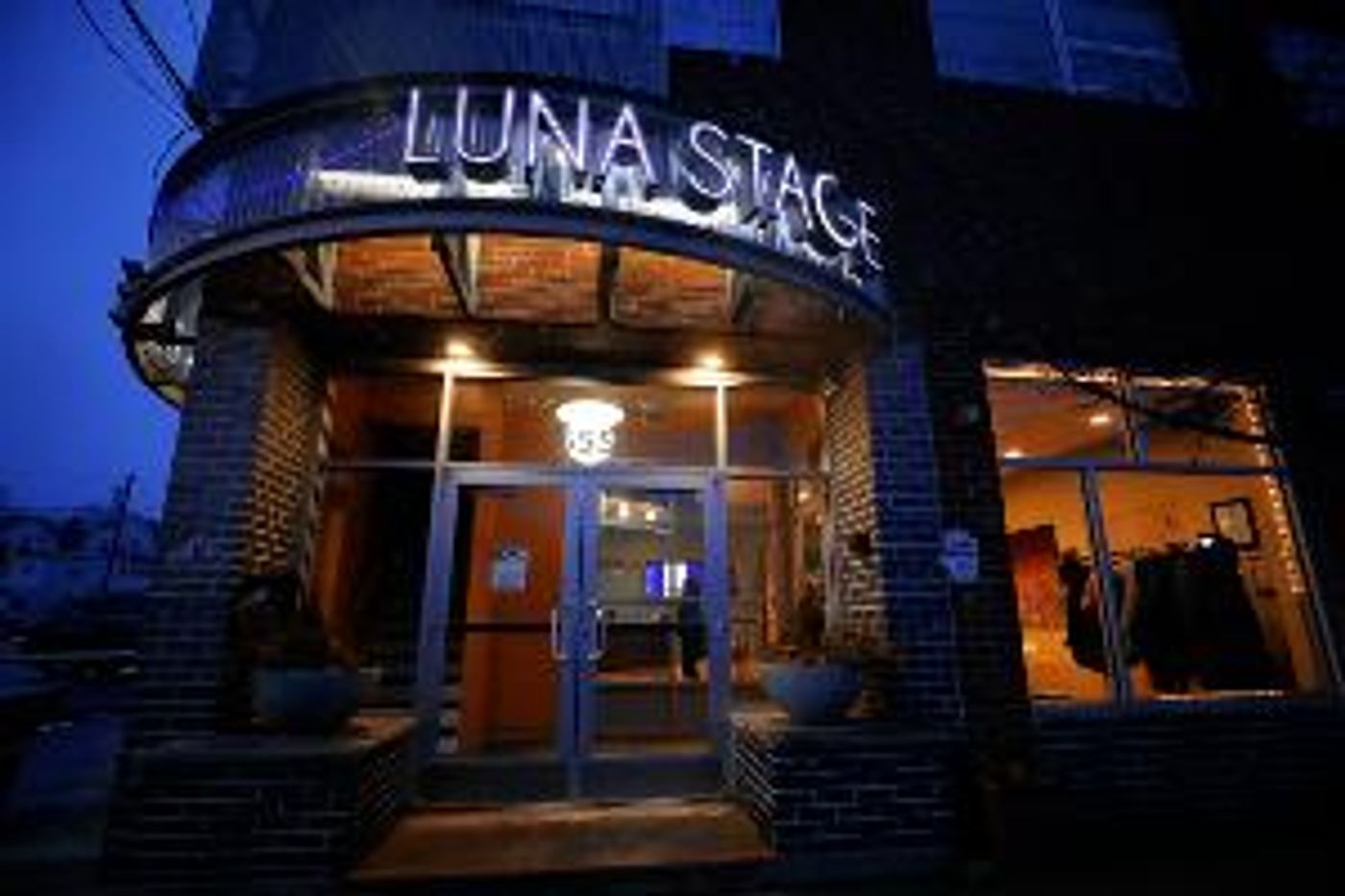 Luna Stage Awarded $20,000 NJACRF Grant To Support Ongoing Artistic And Education Programs  Image