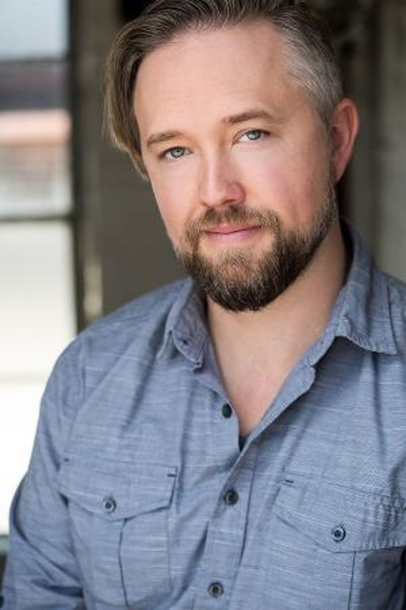 Luna Stage Premieres New Play Via Text Message: #RIFT By Gabriel Jason Dean  Image