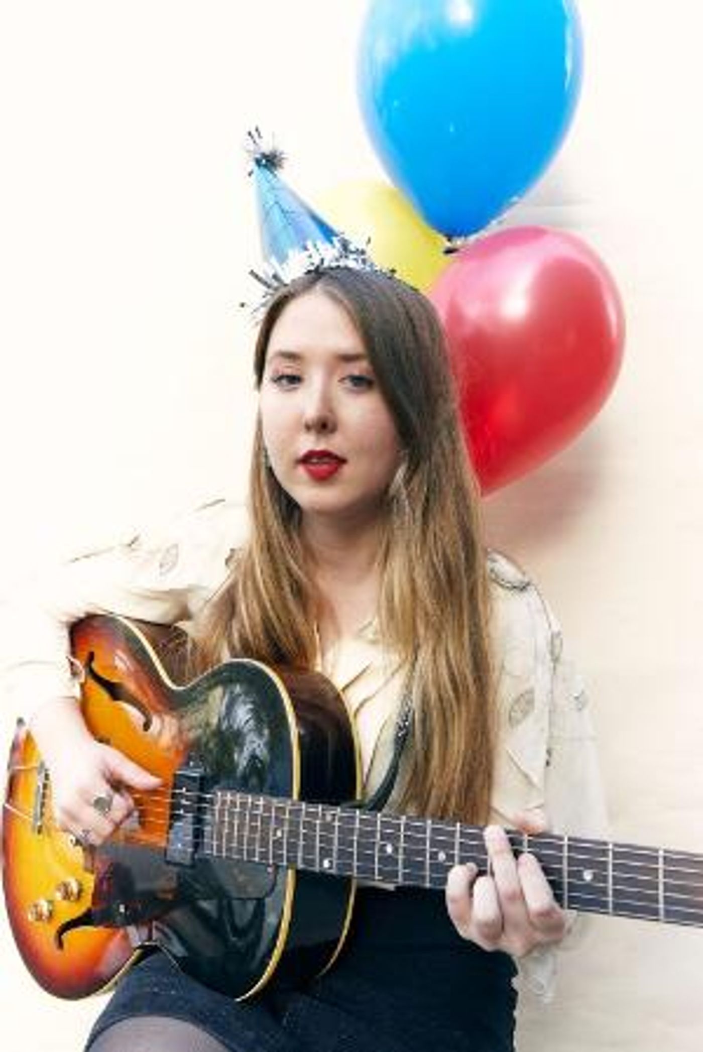 Liv Greene Throws A 'Going Away Party' at Club Passim  Image