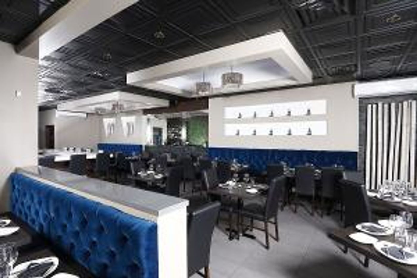 Moksha Indian Brasserie's Second “Dine & Give” Charity Night To Benefit Slow Burn Theatre Company  Image