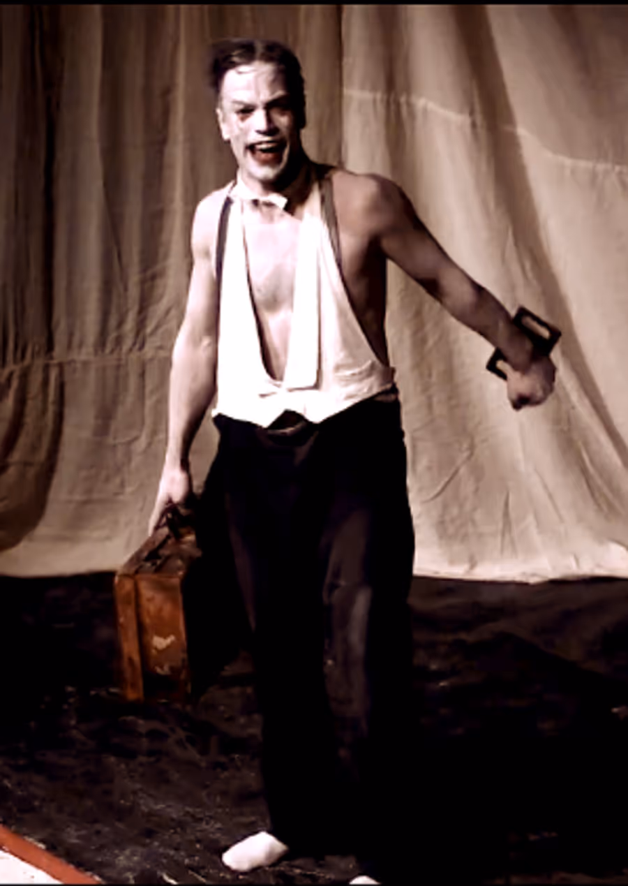 SCARAMOUCHE JONES Will Return to the London Stage at Wilton's Music Hall Image