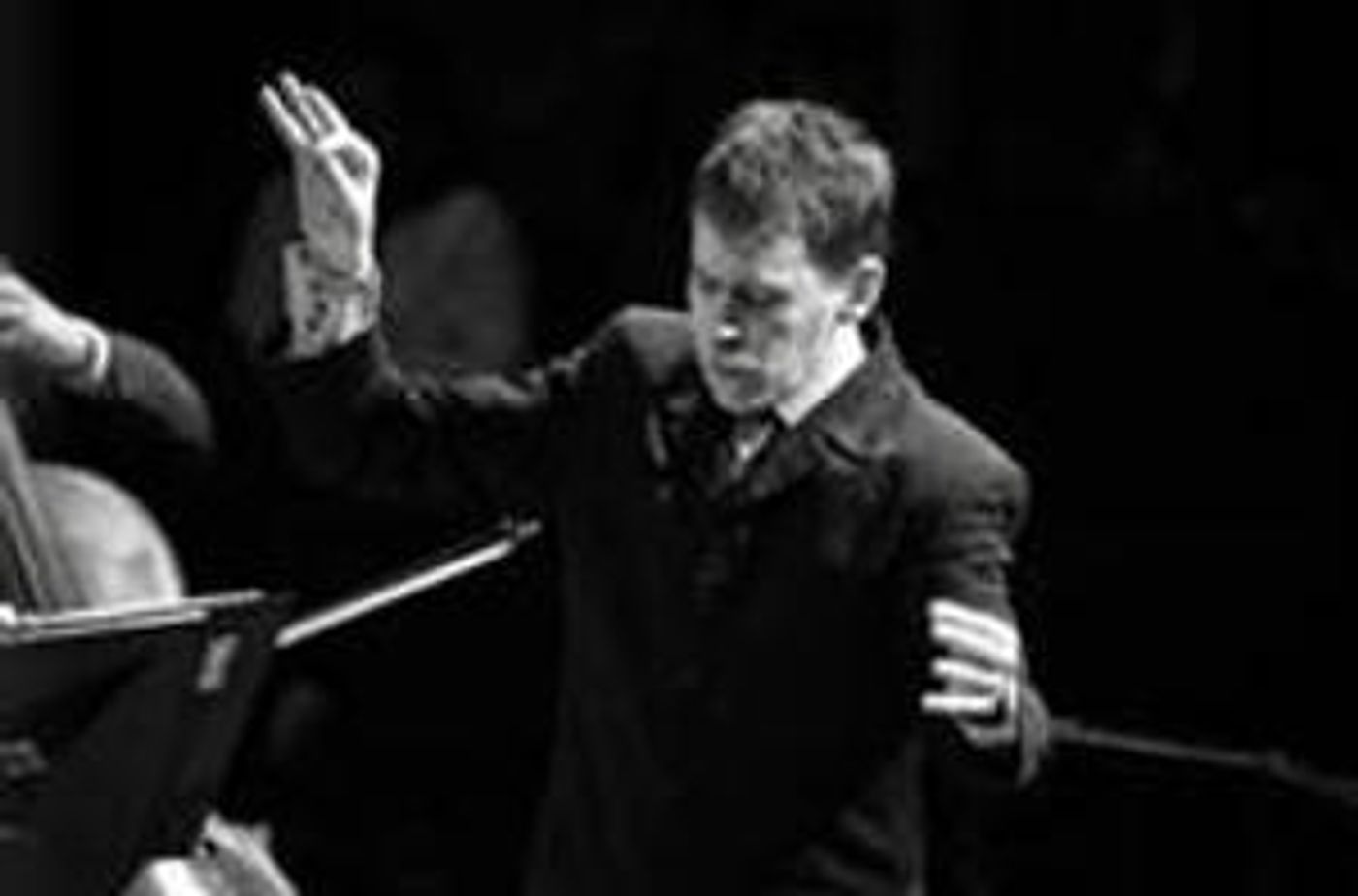 Explore The Life Of The Mysterious Red Violin With Oscar-winning Music Played Live By The HK Phil This Weekend  Image