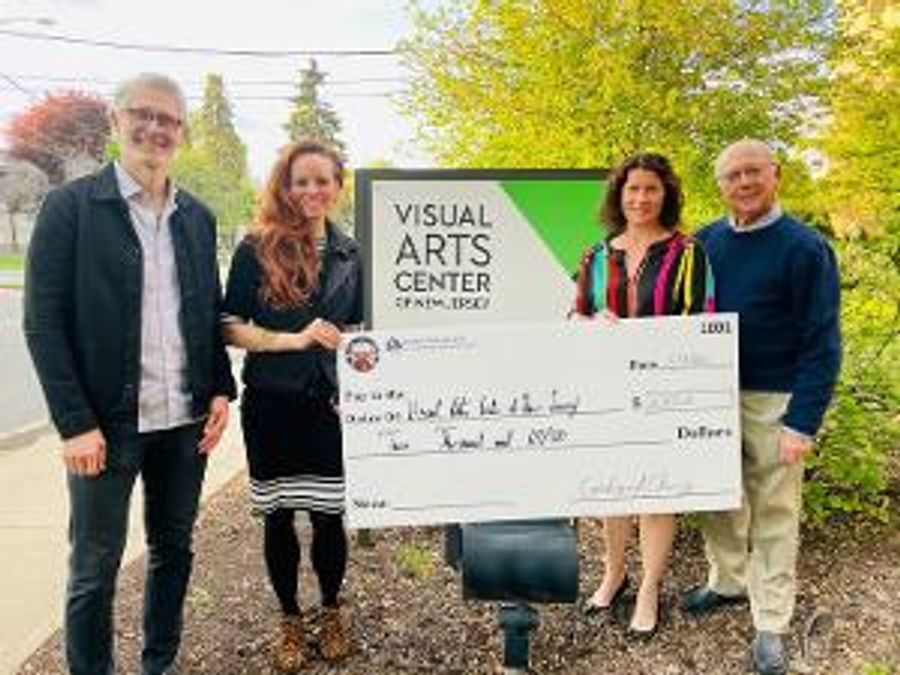 VACANJ Summit Elks Makes Donation To The Visual Arts Center Of New Jersey Image
