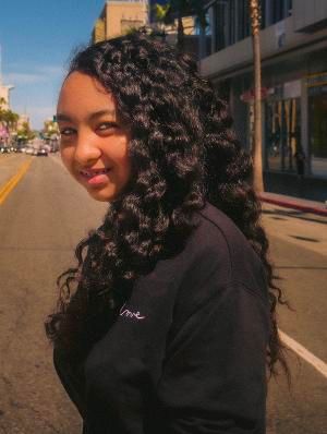 THE POWER OF HOPE Director Kalia Love Jones Receives The PAFF Youth Visionary Award  Image