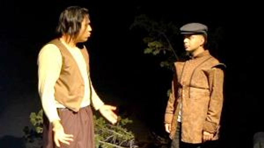 Teatro Paraguas Presents Classic Folktales EL PERRO Y ZORRO  Image