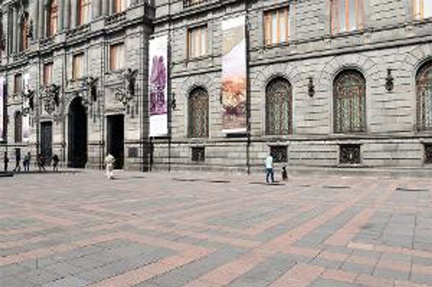 Reflexionan En El Munal Sobre El Acercamiento Del Arte A Personas Sordociegas  Image