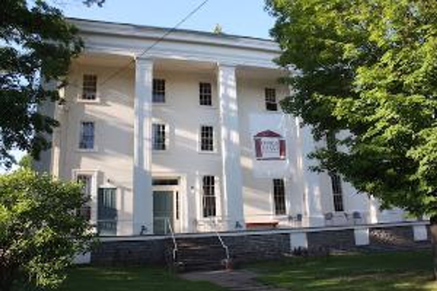 Franklin Stage Company Opens Twenty-Fifth Season With History Of Chapel Hall Exhibit  Image