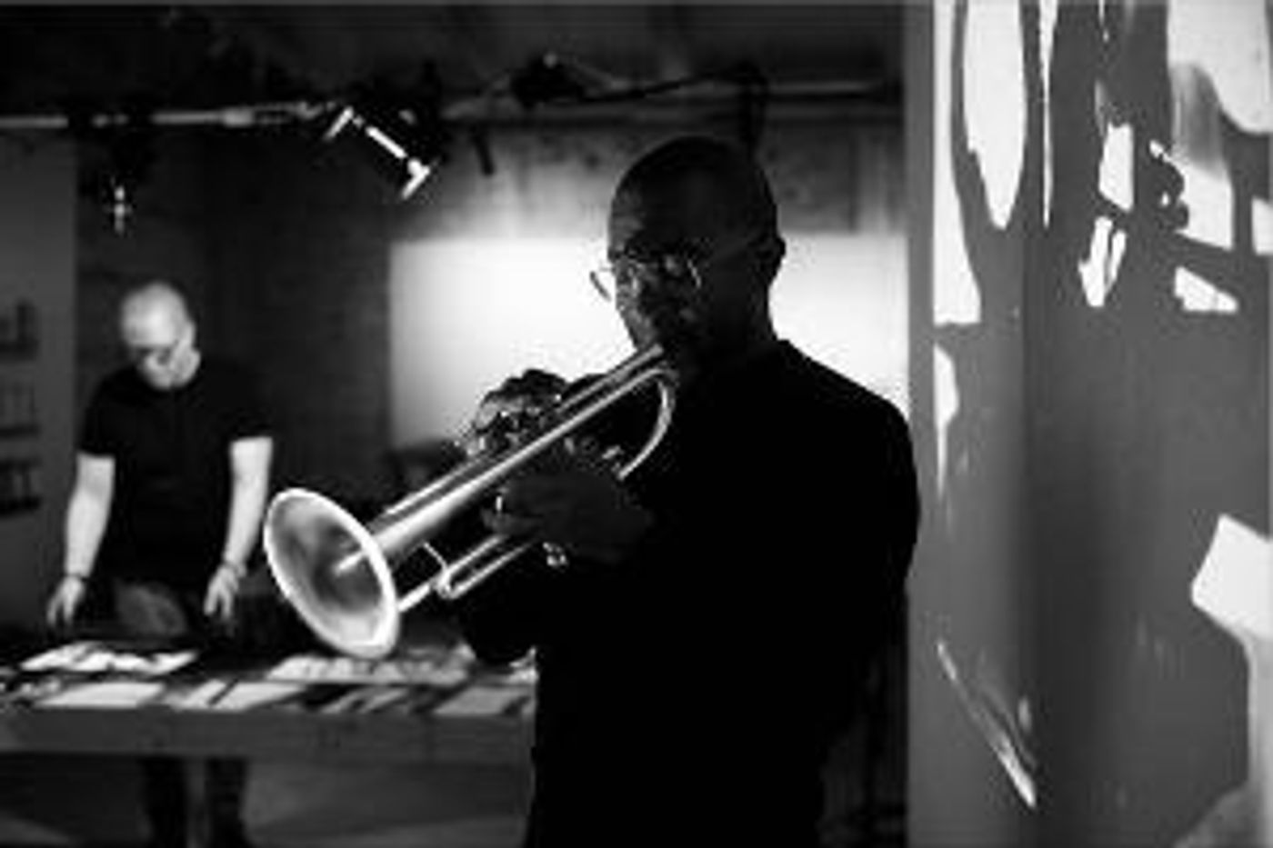 1000W Announce Benefit Featuring Bill Frisell, Jim Watt, and More  Image