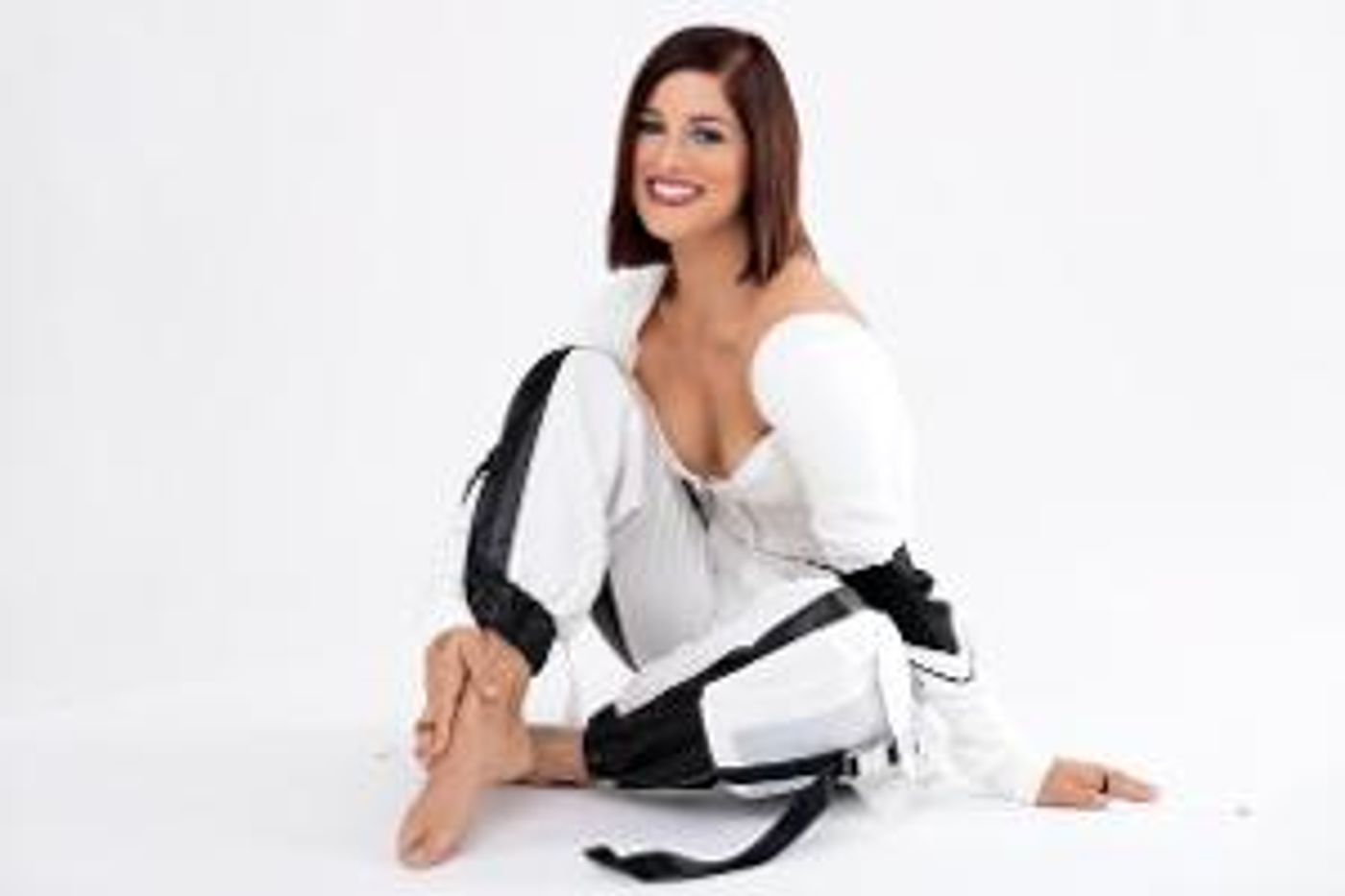 Cassadee Pope Premieres Fiery Music Video For Latest Single 'Say It First'  Image