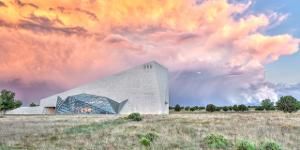 Spencer Theater Receives 2021 Governor's Awards for Excellence in the Art Recipient  Image