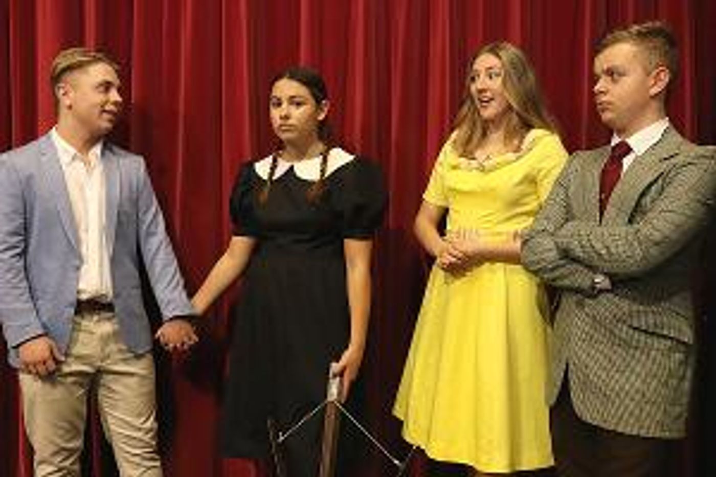 THE ADDAMS FAMILY Comes to Stirling Theatre Next Month  Image