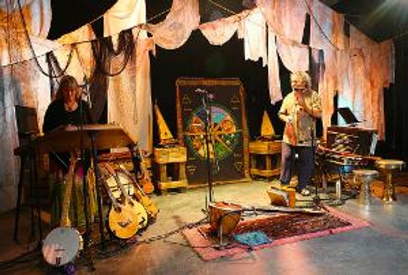 Teatro Paraguas Presents 4 SHILLINGS SHORT In Concert Image