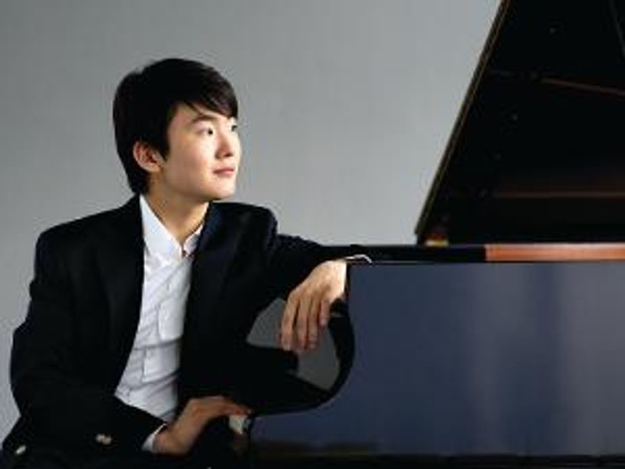 Pianist Seong-Jin Cho Announced at NJPAC This March Image