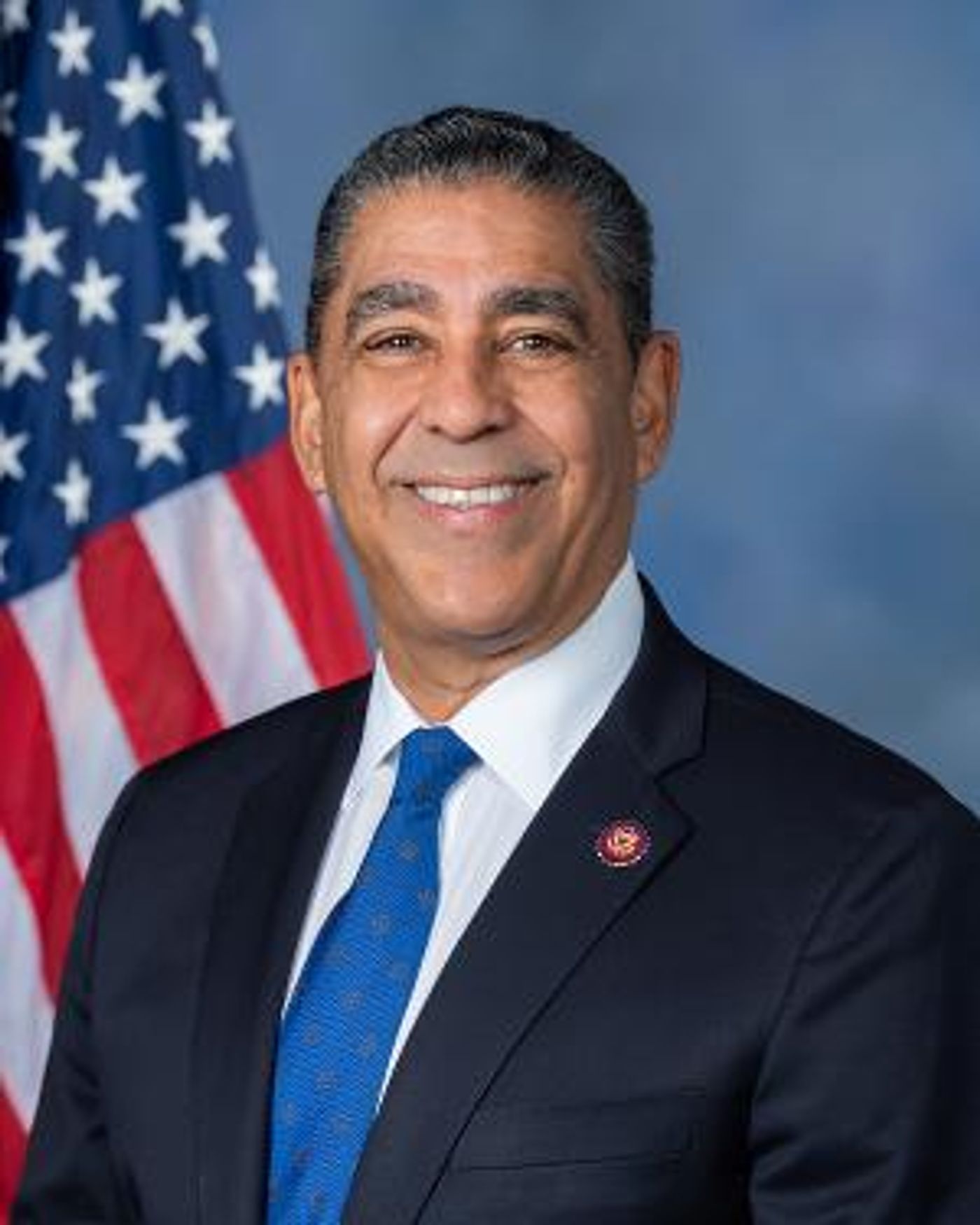 NYC Congressman Adriano Espaillat Endsorses New York Theatre Barn  Image