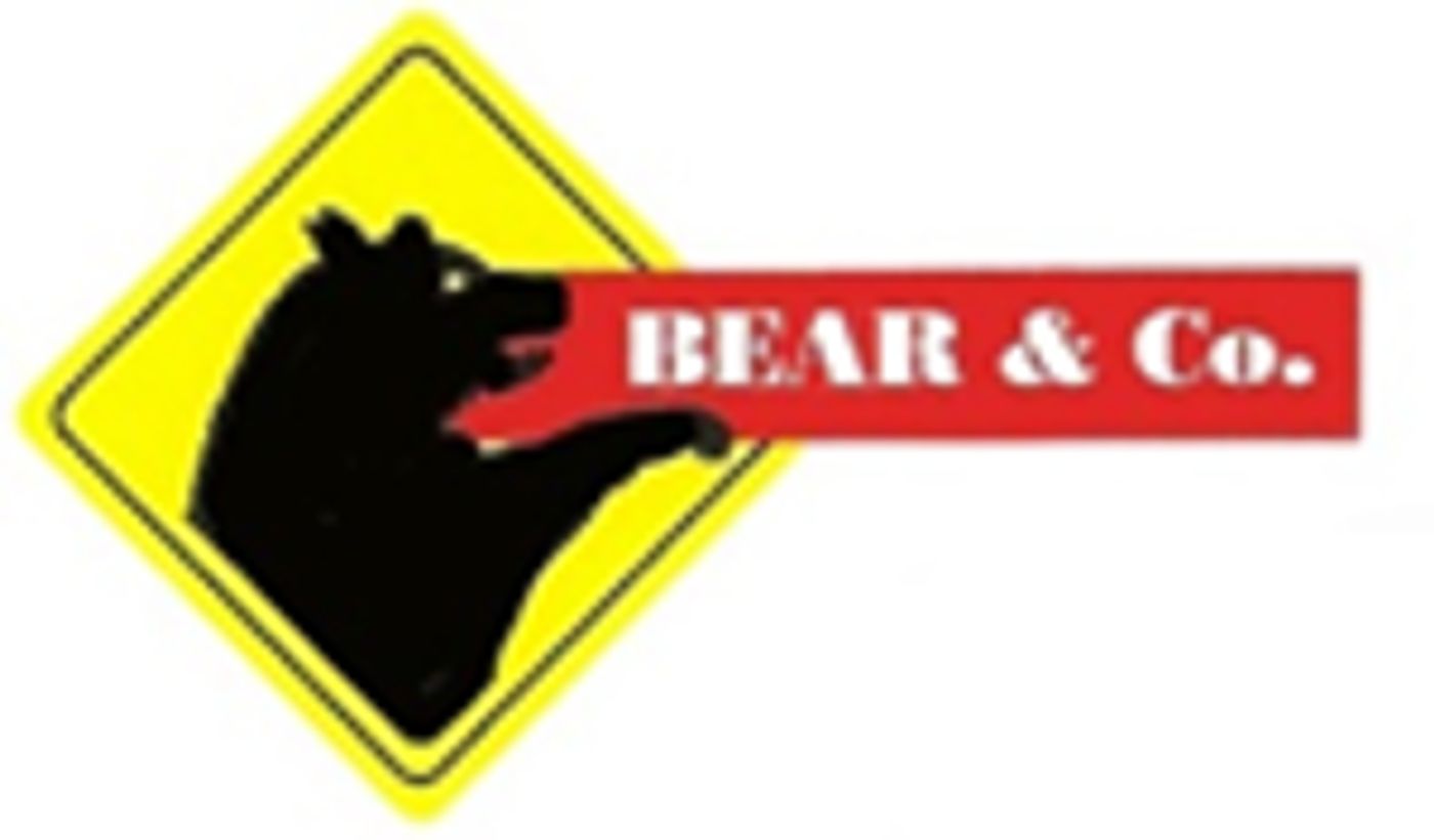 Bear Emerges From Hibernation With A CHILD'S CHRISTMAS IN WALES At The Gladstone  Image