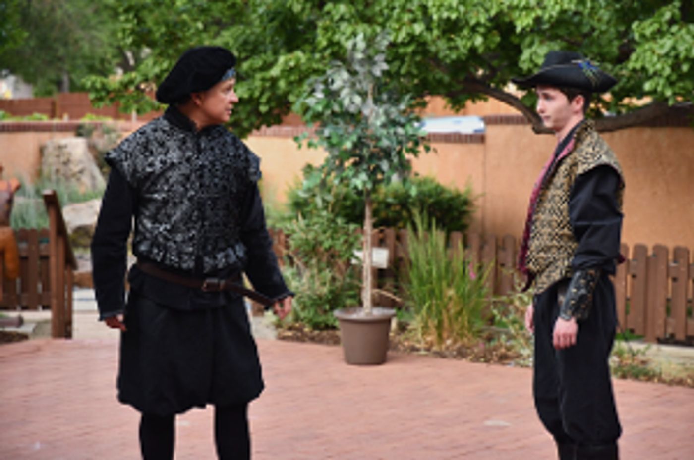 Upstart Crows of Santa Fe and The Shakespeare Gym Will Collaborate on HAMLET  Image