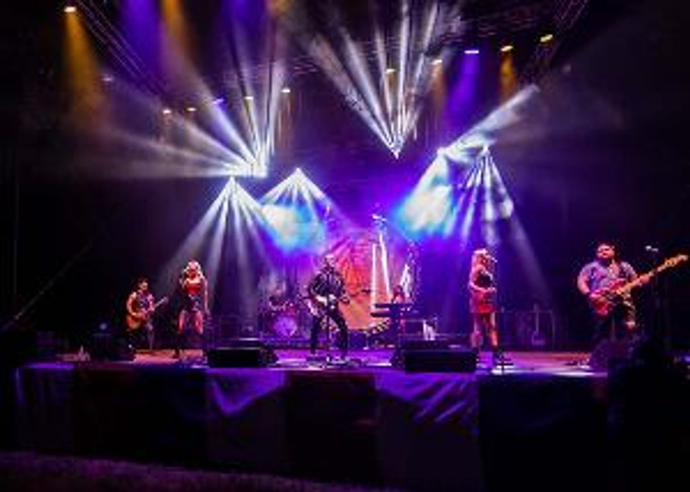 ROCK FOR HEROES Comes to The Wyvern Theatre in May  Image