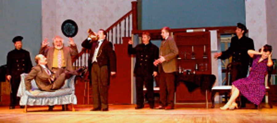 Little Theatre Of Manchester Revives Classic Comedy ARSENIC AND OLD LACE Image