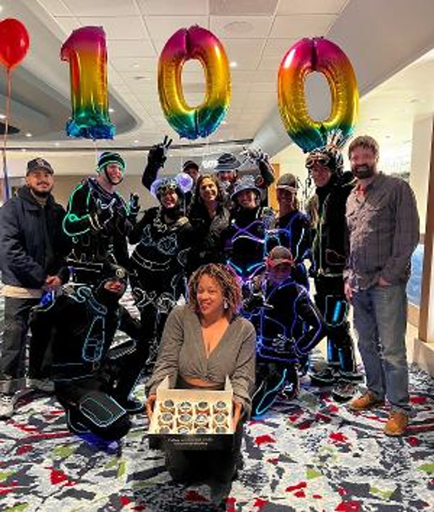 iLuminate Celebrates 100th Performance On The Las Vegas Strip  Image