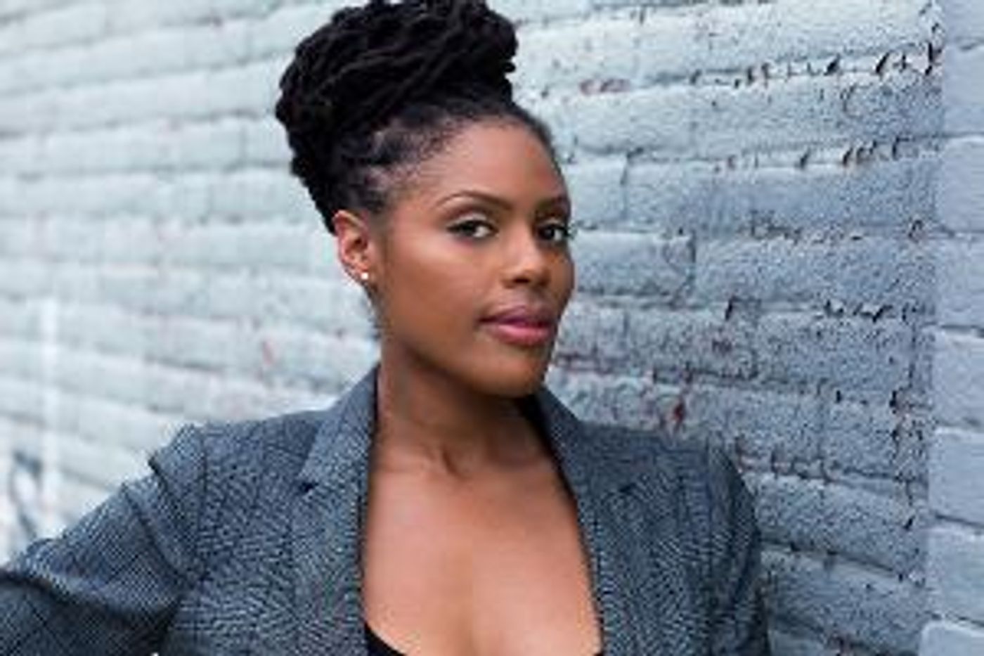 Luna Stage Re-Opens MainStage With Nikkole Salter's TORN ASUNDER  Image