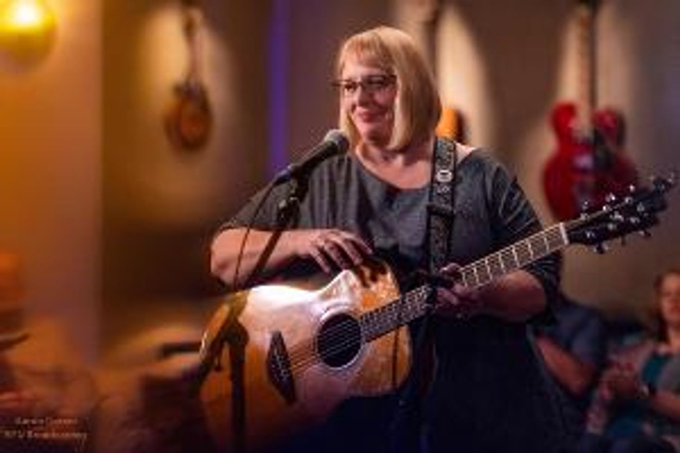 Storyteller And Humorist Kim Weitkamp Makes Majestic Debut, April 30  Image