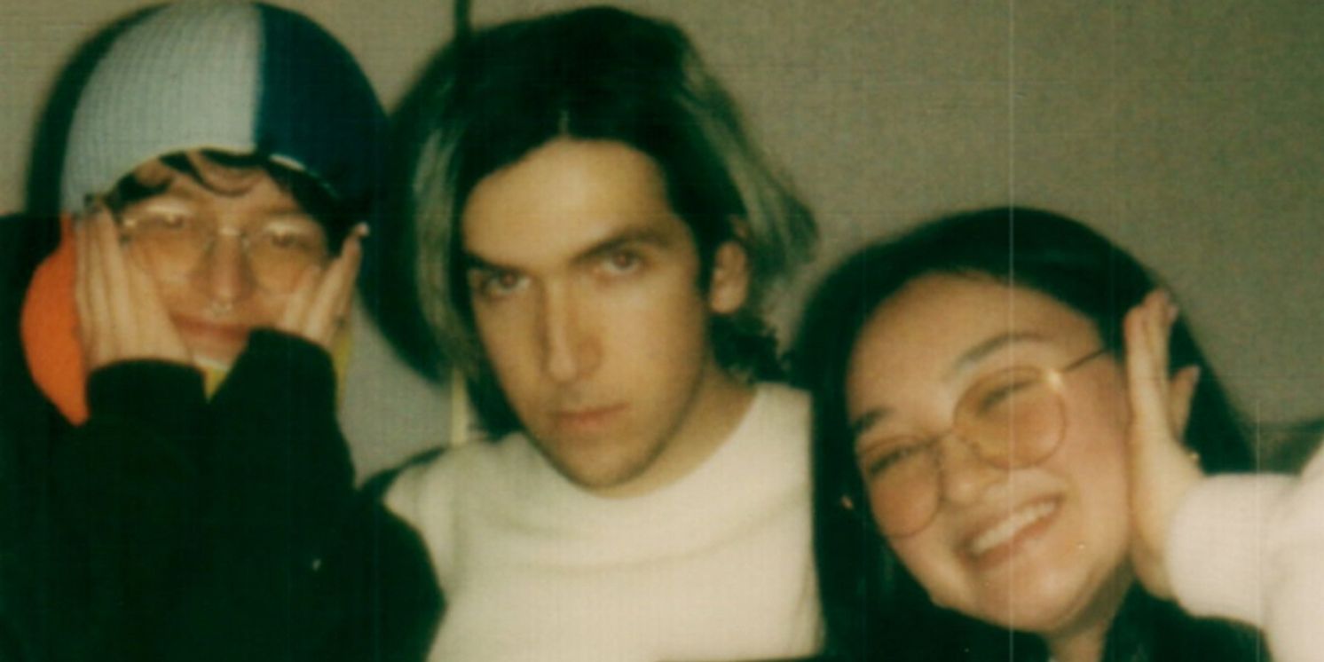 mxmtoon, Ricky Montgomery & Cavetown Share New Single Ahead of 'Bittersweet Daze' Tour  Image