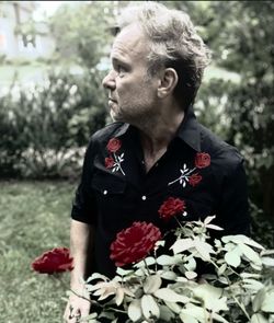 Norbert Leo Butz: King of Hearts
