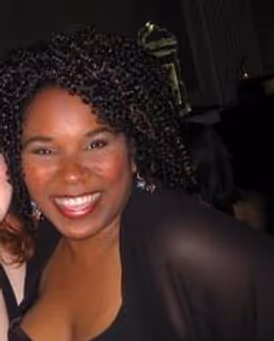 Dioni Michelle Collins Headshot