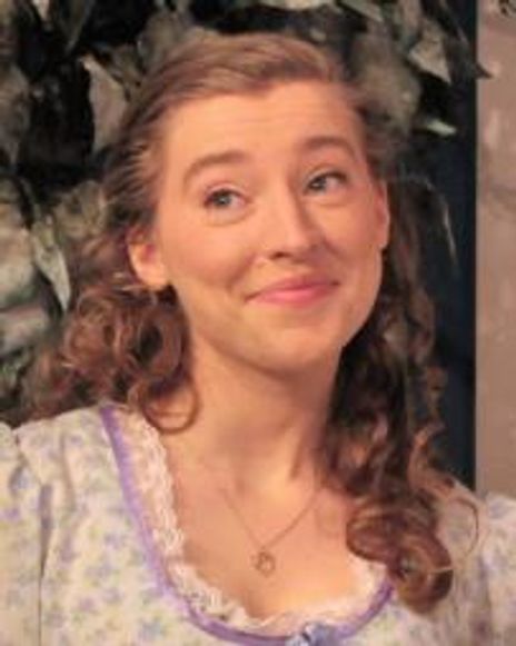 Charlotte Kirk Headshot