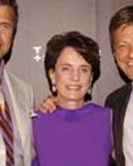 Nancy Novogrod Headshot