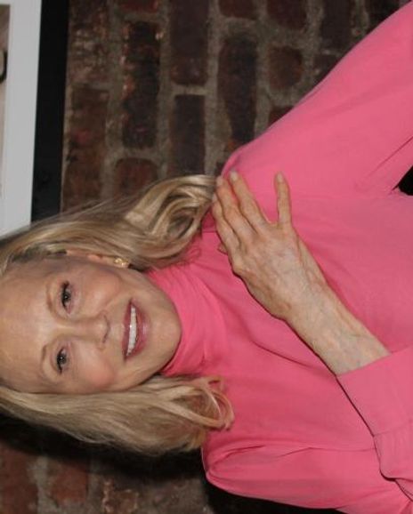 Faye Dunaway Headshot