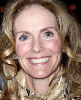 Julie Hagerty Headshot