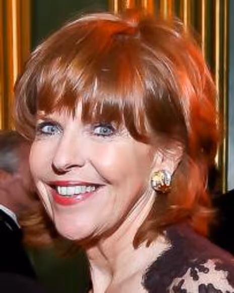 Susan Davis Headshot