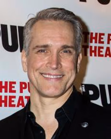 Mike McGowan Headshot