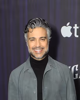 Jaime Camil Headshot