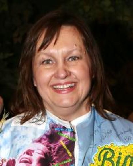 Jennifer Allen Headshot