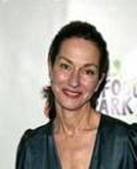 Cynthia Rowley Headshot