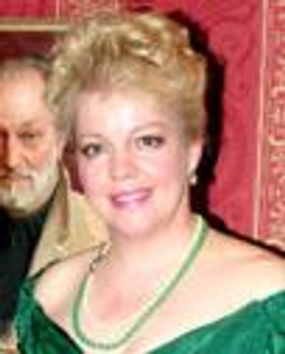 KT Sullivan Headshot