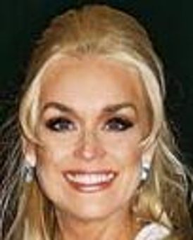 Catherine Hickland Headshot