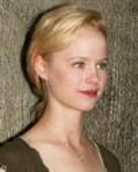 Thora Birch Headshot