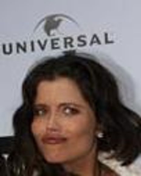 Mindy Burbano Headshot