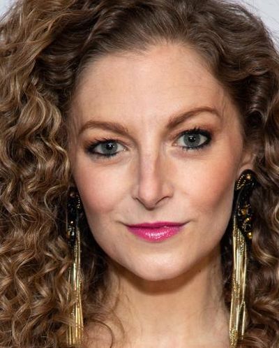 Lauren Molina Headshot