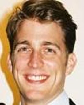 Benjamin Eakeley Headshot