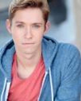 Daniel Burns Headshot