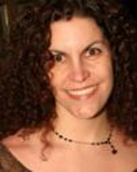 Renee Rimland Headshot