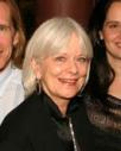 Cynthia Burke Headshot