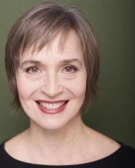Mary Illes Headshot