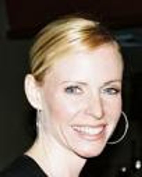 Deborah Yates Headshot